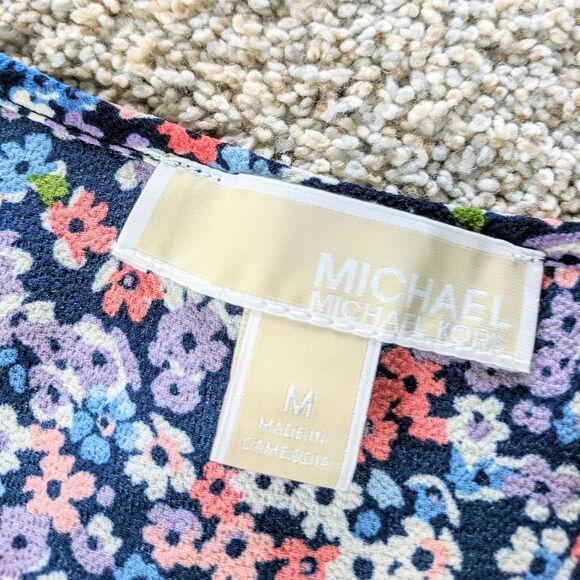 ⭐Floral Michael Kors Flounce Sleeve Top Medium ⭐ - Picture 5 of 7